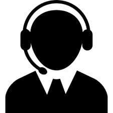 Silueta negra de un operador de servicio al cliente con auriculares y corbata sobre fondo blanco.